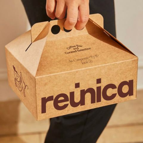 REÚNICA